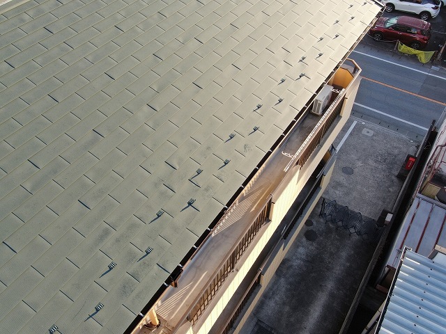 甲府市　屋根カバー工事